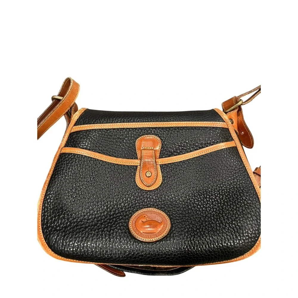 Vintage Dooney & Bourke All-Weather Leather Large‎ Horseshoe Bag Crossbody